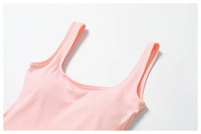 Close up of the sleeveless Rinay Sport Dress. Image shows the topstitch construction.